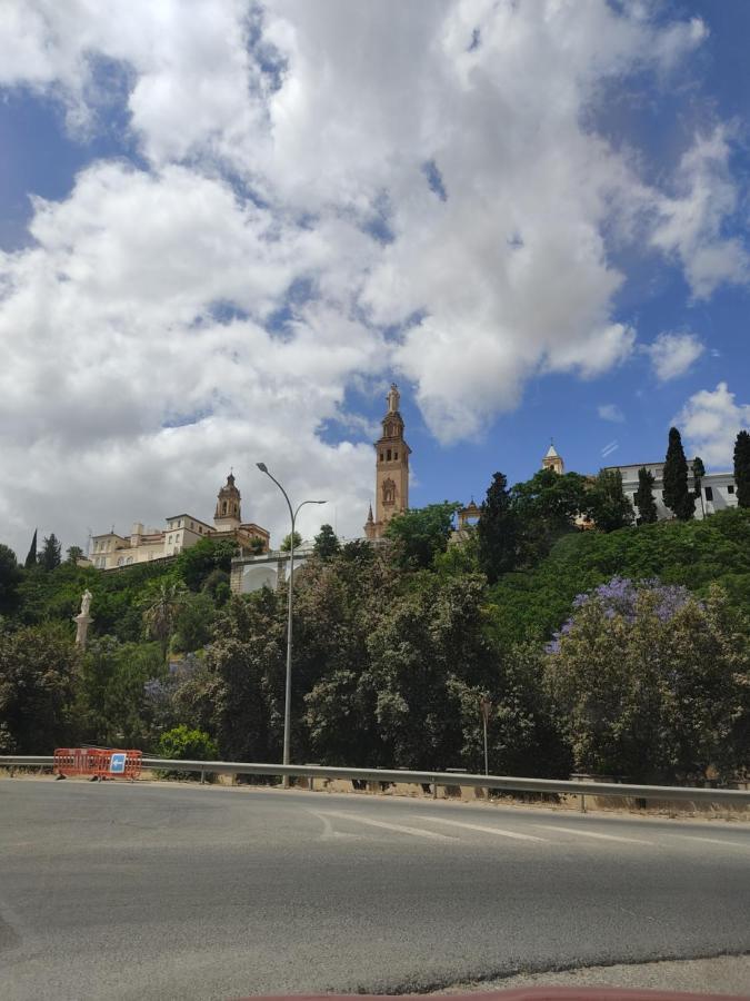 Apartamento Duplex El Monumento San Juan de Aznalfarache Kültér fotó
